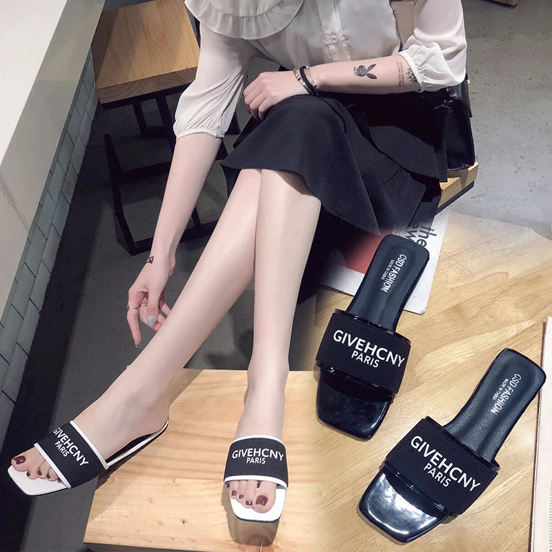 Summer New Solid Flat Non-Slip Sandals