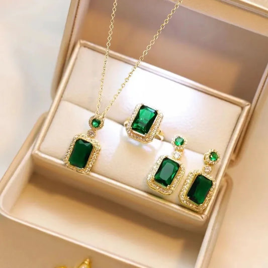 3-piece Set Luxury Fashion Emerald Perfume Bottle  Jewelry Set