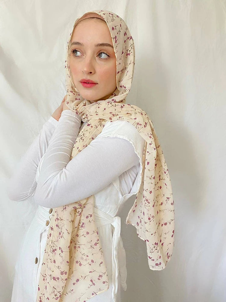 Modischer Hijjab aus Chiffon mit Blumenmuster