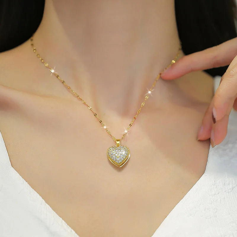 Collar de ostras con perlas y corazón de melocotón, moderno y lujoso