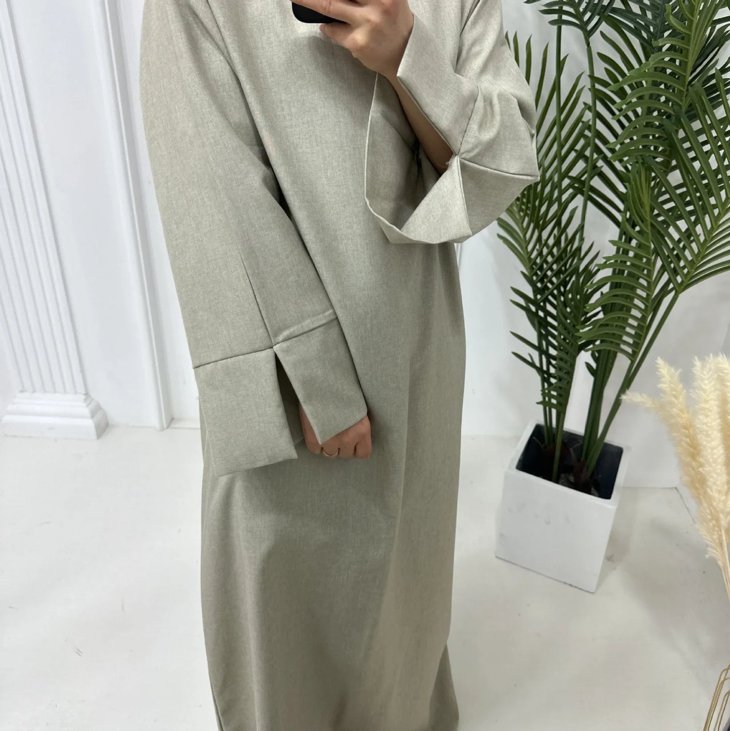 LoLo Cotton Linen Closed Abaya