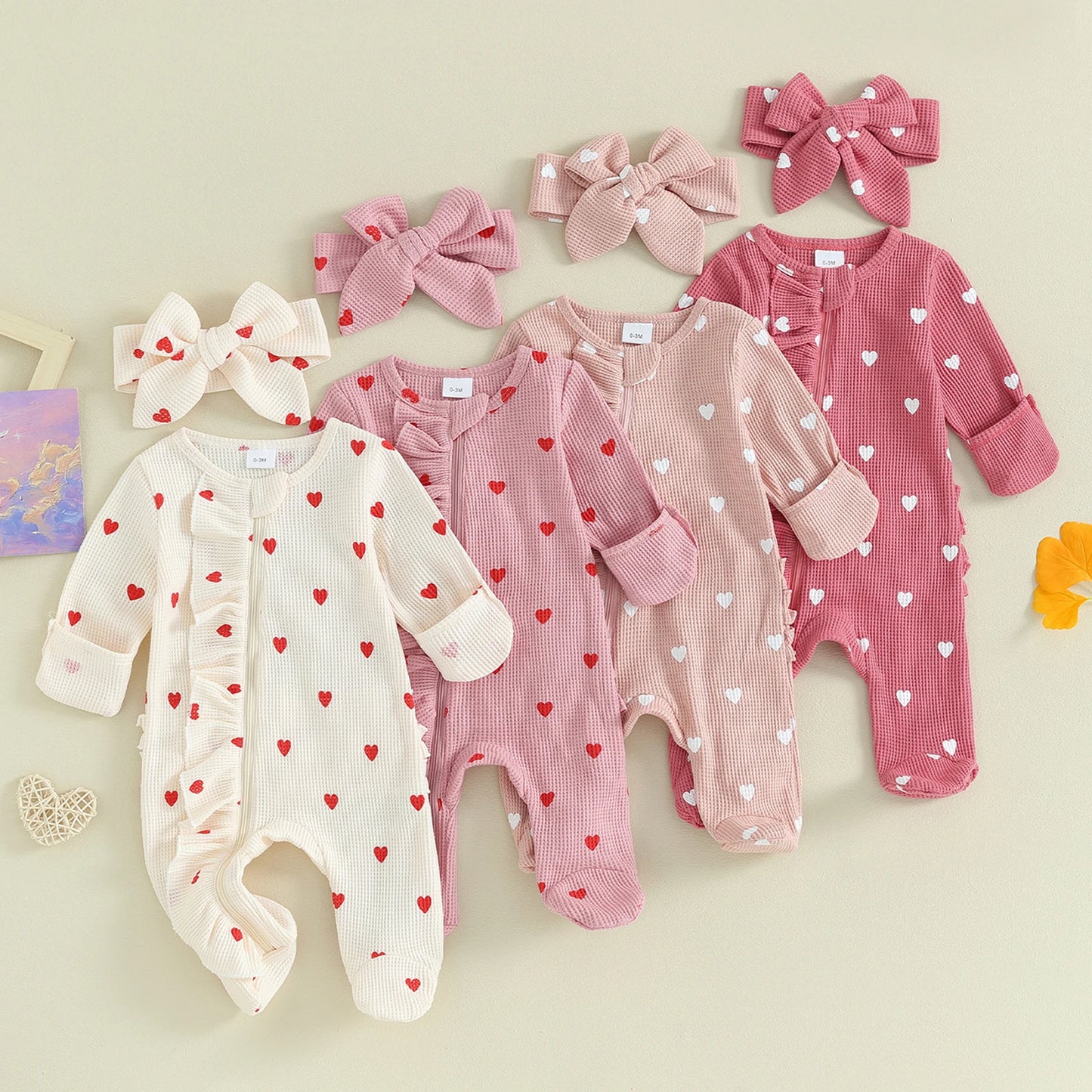 Baby Mädchen Jumpsuit mit Fußbedeckung zum Valentinstag