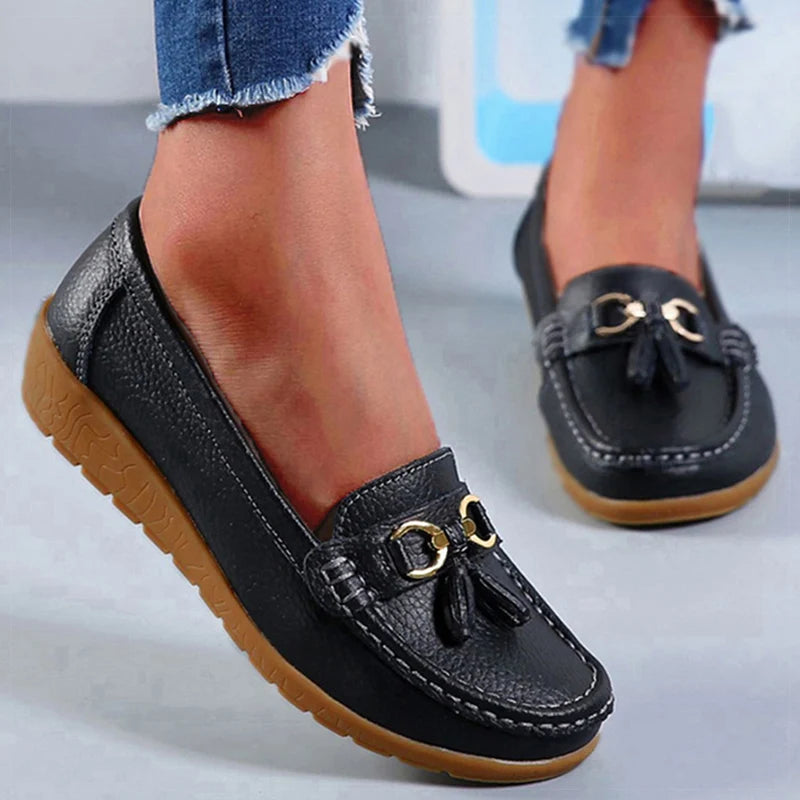 Genuine Leather Women Flats Fashion Casual Women Shoe Moccasins Shoes Woman Slip On Flat Shoes Black Ladies Shoes Plus Size