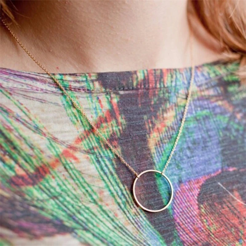 2024 Tredy New Minimalist Circle Pendants Necklaces