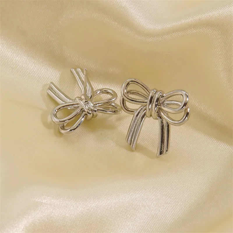 Design Sweet and Cool Style Bow Knot Earrings