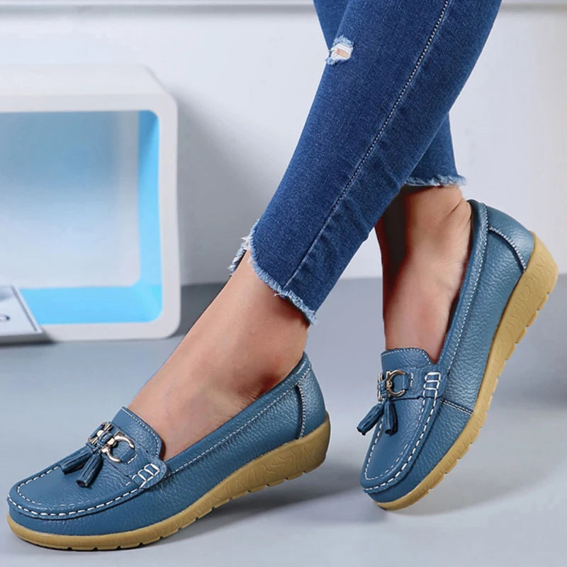 Genuine Leather Women Flats Fashion Casual Women Shoe Moccasins Shoes Woman Slip On Flat Shoes Black Ladies Shoes Plus Size